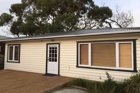 Photo of property in 13a Kinvig Place, Ranui, Auckland, 0612
