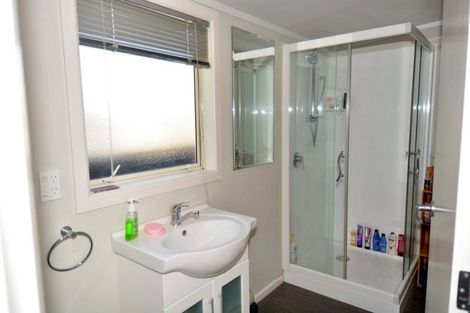 Photo of property in 12 Clifton Street, Windsor, Invercargill, 9810