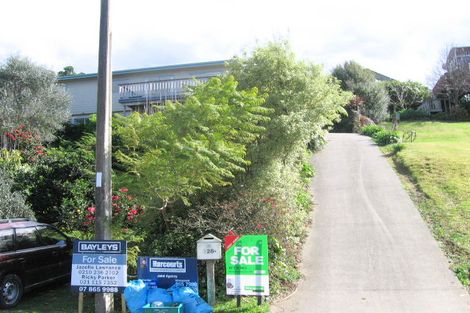 Photo of property in 128 Isabel Street, Whangamata, 3620