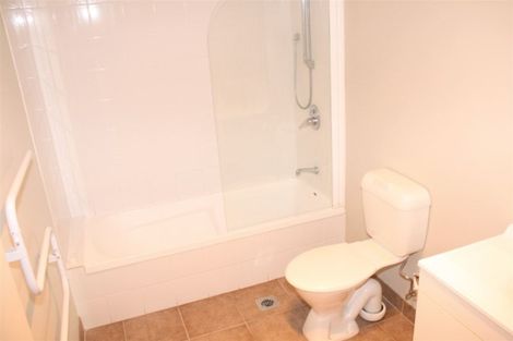 Photo of property in 73 Naylors Drive, Mangere, Auckland, 2022