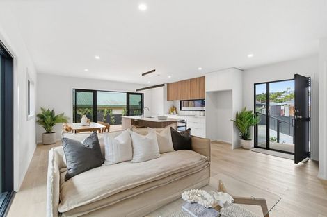 Photo of property in 3a Sharyn Place, Brookfield, Tauranga, 3110
