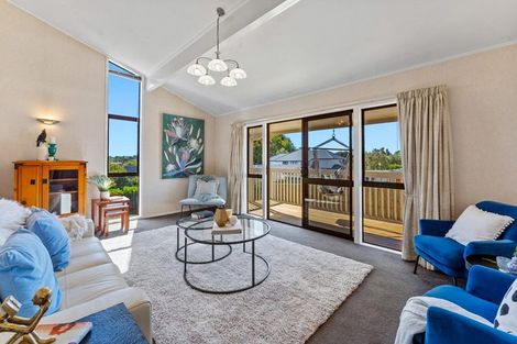 Photo of property in 24 Majesty Place, Half Moon Bay, Auckland, 2012