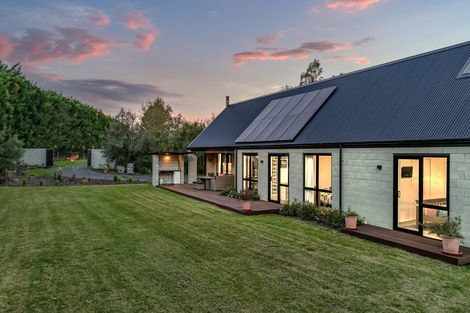 Photo of property in 7 Adian Way, Loburn, Rangiora, 7472