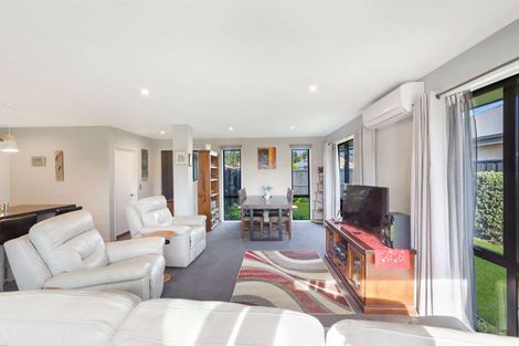 Photo of property in 12 Waimarie Street, Pegasus, 7612