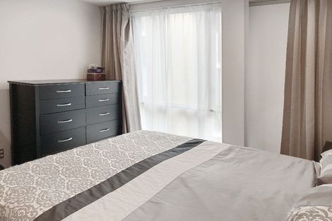 Photo of property in Monument Apartments, 7d/245 Wakefield Street, Te Aro, Wellington, 6011
