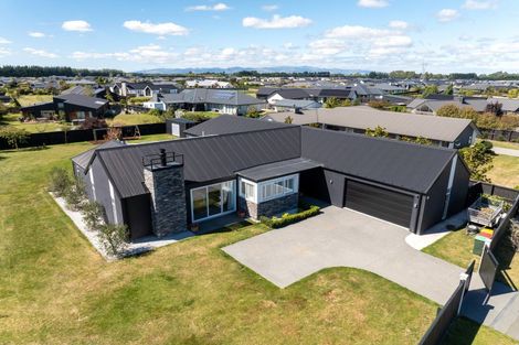 Photo of property in 10 Silver Peaks Drive, West Melton, 7618