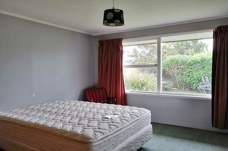 Photo of property in 3/94 Charles Street, Waltham, Christchurch, 8011