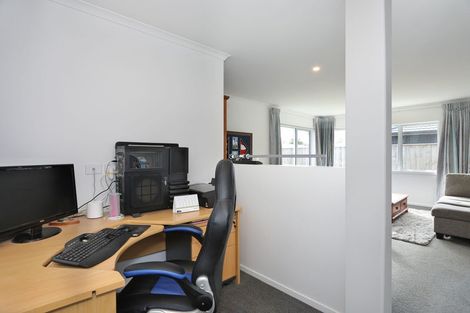 Photo of property in 28 Oldfield Lane, Marton, 4710