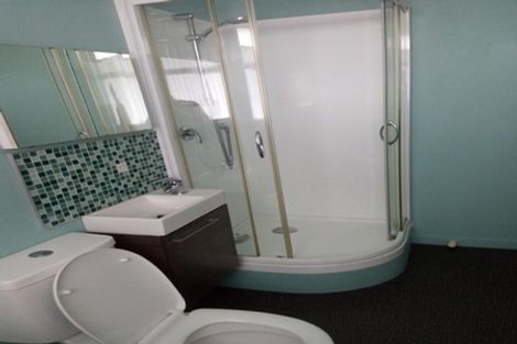 Photo of property in Beresford Apartments, 118u5 Russell Terrace, Berhampore, Wellington, 6023