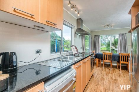 Photo of property in 85 Mark Avenue, Paparangi, Wellington, 6037