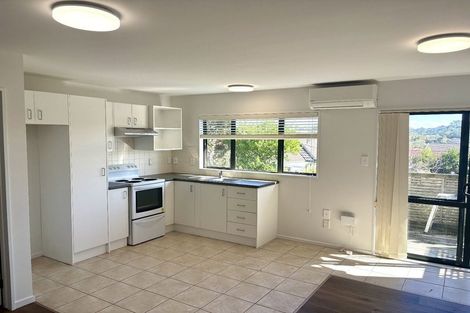Photo of property in 13 Marbella Crescent, Oteha, Auckland, 0632
