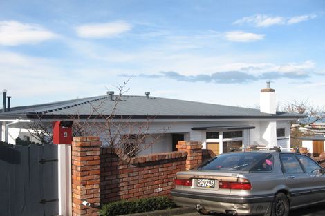 Photo of property in 6 Cobden Lane, Bluff Hill, Napier, 4110