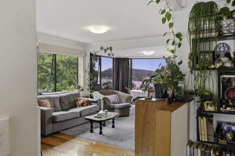 Photo of property in 16 Bush Point Road, Cable Bay, 0420