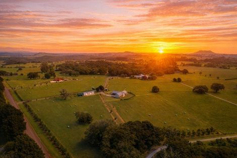 Photo of property in 355a Waikaramu Road, Waimate North, Kaikohe, 0472