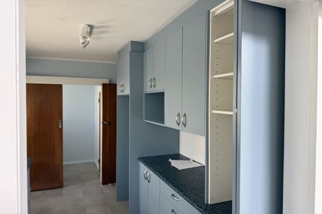 Photo of property in 411 Don Buck Road, Massey, Auckland, 0614