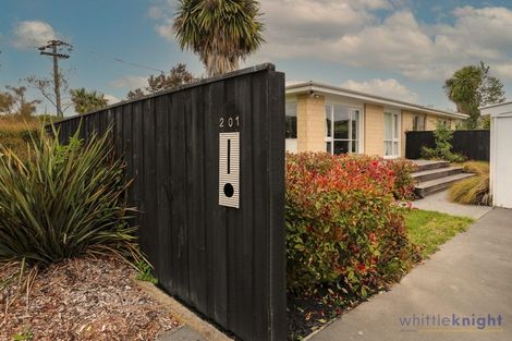 Photo of property in 2/57 Edward Avenue, Edgeware, Christchurch, 8013