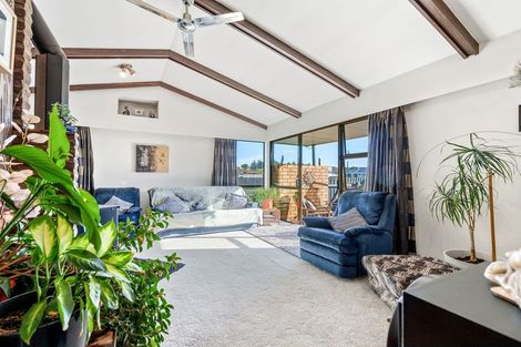 Photo of property in 21 Montague Street, Islington, Christchurch, 8042