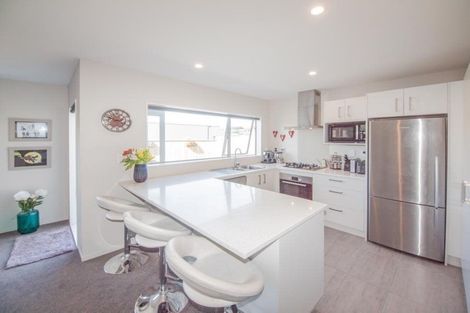 Photo of property in 109u3 Westchester Drive, Churton Park, Wellington, 6037