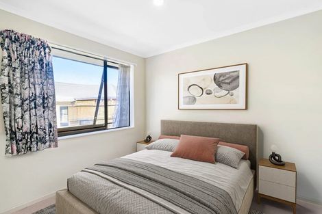 Photo of property in 45 Robert Ross Place, Clendon Park, Auckland, 2103