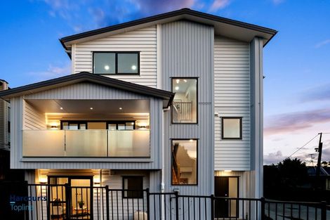 Photo of property in 30 Routley Drive, Glen Eden, Auckland, 0602