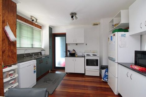 Photo of property in 37 Mangahao Road, Pahiatua, 4910
