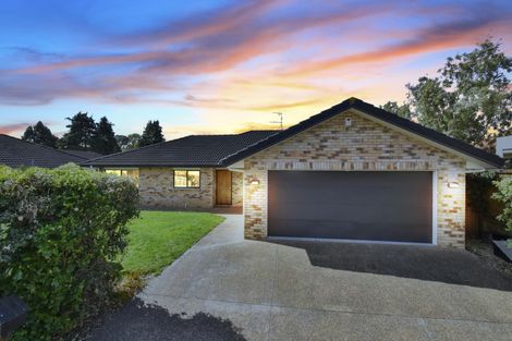 Photo of property in 12 Kauri Road, Pukekohe, 2120