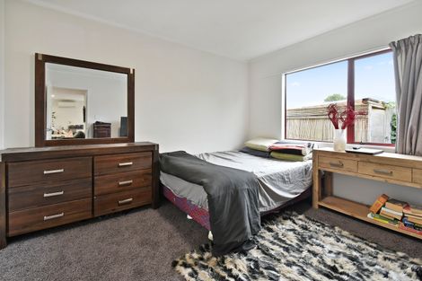 Photo of property in 1/78 Marne Road, Papakura, 2110