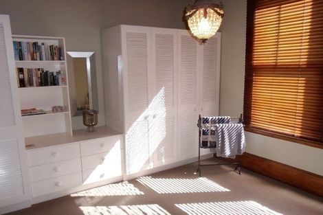 Photo of property in 16 Sealy Road, Bluff Hill, Napier, 4110