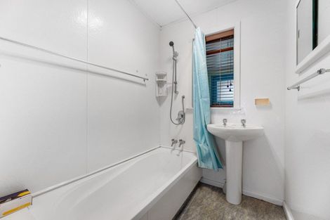 Photo of property in 11 Teviot Street, Oamaru North, Oamaru, 9400