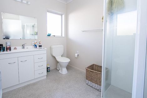 Photo of property in 24a Queen Street, Cambridge, 3434