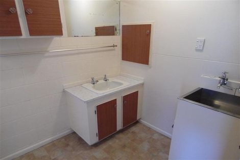 Photo of property in 12 Norwich Avenue, Spotswood, New Plymouth, 4310