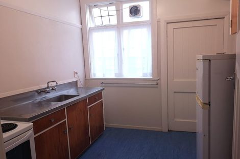 Photo of property in 4/9-9a Howard Street, Mount Cook, Wellington, 6021