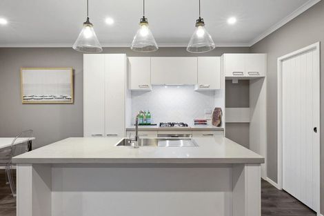 Photo of property in 47a Mangorei Road, Strandon, 4312