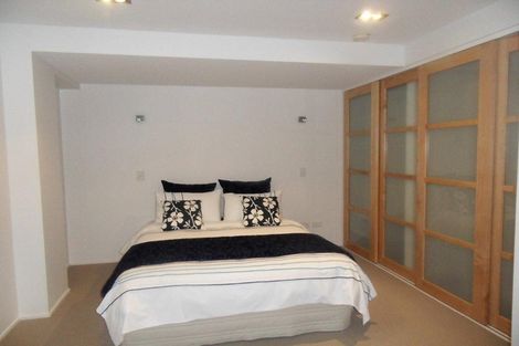 Photo of property in 1/16 Oriental Terrace, Oriental Bay, Wellington, 6011