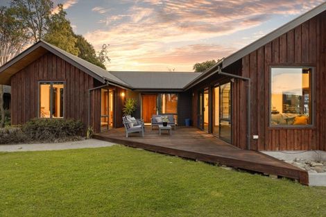 Photo of property in 32 Sarahs Hill, Hahei, Whitianga, 3591