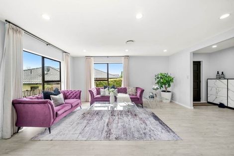 Photo of property in 19 Adelphi Place, Albany, Auckland, 0632