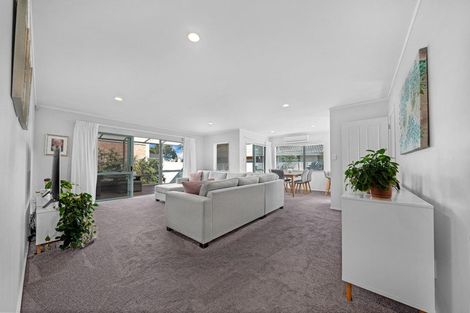 Photo of property in 1/22 Septimus Place, Henderson, Auckland, 0612