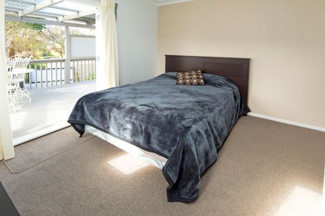 Photo of property in 7 Langton Road, Stanmore Bay, Whangaparaoa, 0932