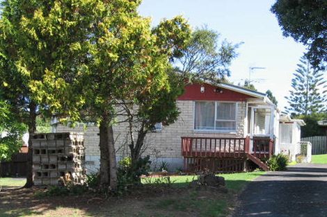 Photo of property in 2/23 Parker Avenue, New Lynn, Auckland, 0600