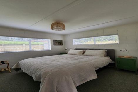 Photo of property in 48a Pitcairn Street, Oakura, 4314