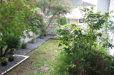 Photo of property in 26 Holmes Grove, Naenae, Lower Hutt, 5011