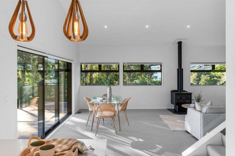 Photo of property in 145 Mount Pleasant Road, Mount Pleasant, Christchurch, 8081