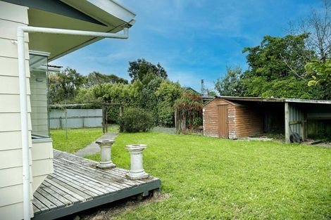 Photo of property in 18a Kiharoa Street, Otaki Beach, Otaki, 5512