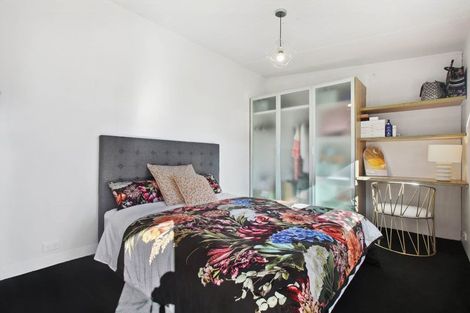 Photo of property in 15a Sea View Terrace, Cockle Bay, Auckland, 2014