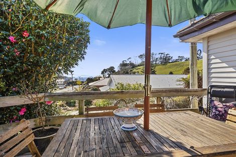 Photo of property in 95 Pioneer Road, Moturoa, New Plymouth, 4310