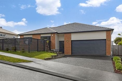 Photo of property in 47 Staithes Drive North, Whitby, Porirua, 5024