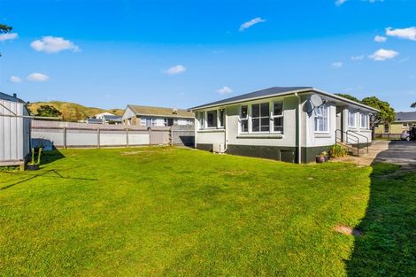 Photo of property in 108 Corinna Street, Waitangirua, Porirua, 5024