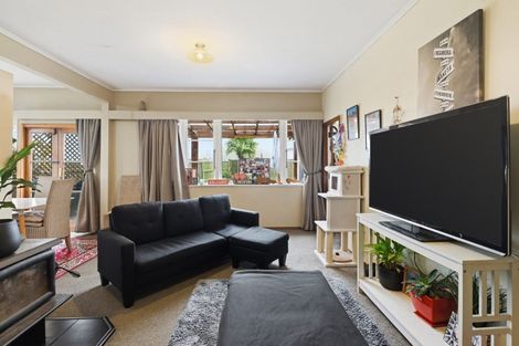 Photo of property in 38 Dickens Street, Owhata, Rotorua, 3010