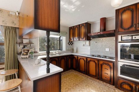 Photo of property in 2/27 Derrimore Heights, Clover Park, Auckland, 2019