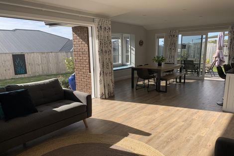 Photo of property in 24 Mervyn Place, Ohauiti, Tauranga, 3112
